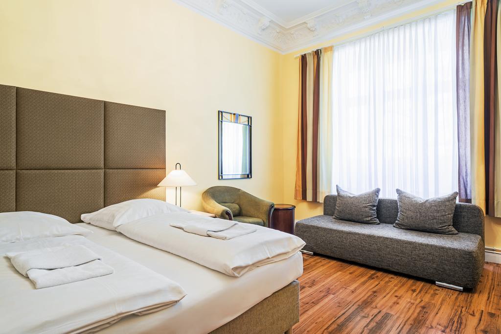 Hotel-Pension Michele برلين المظهر الخارجي الصورة
