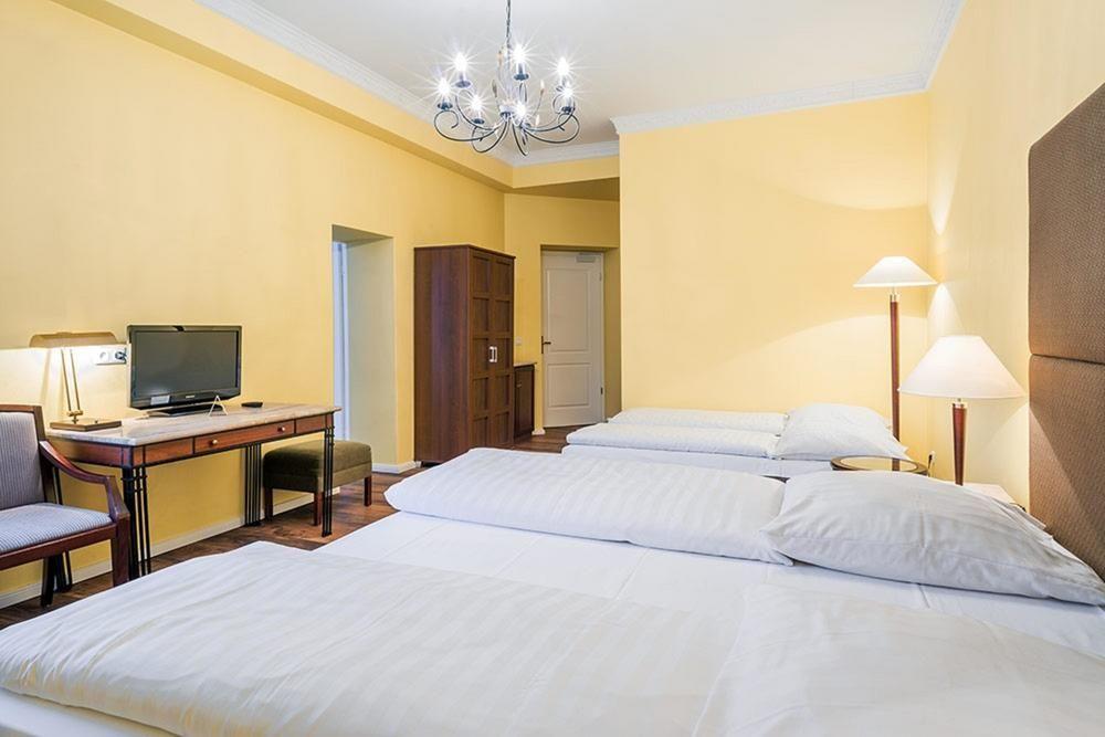 Hotel-Pension Michele برلين المظهر الخارجي الصورة