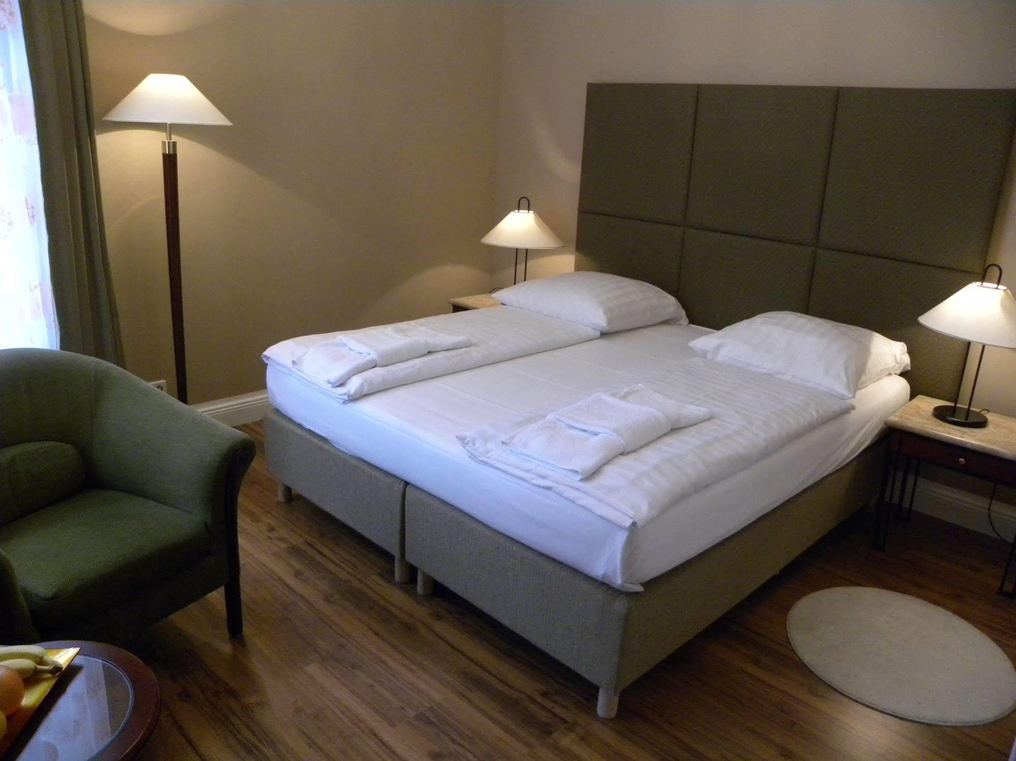 Hotel-Pension Michele برلين المظهر الخارجي الصورة
